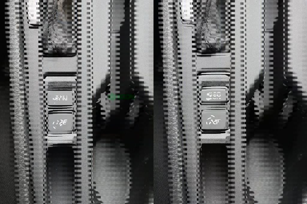 Used 2024 Honda Accord LX image 25