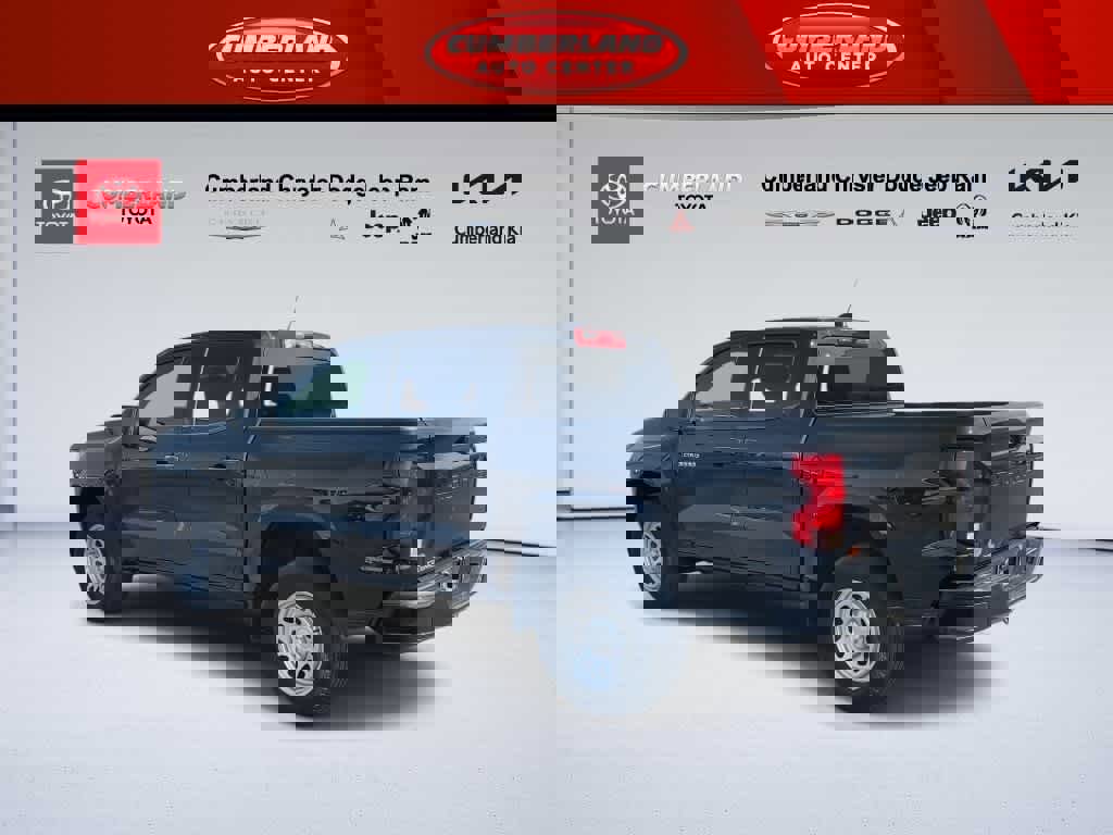 Used 2024 Chevrolet Colorado W/T image 6