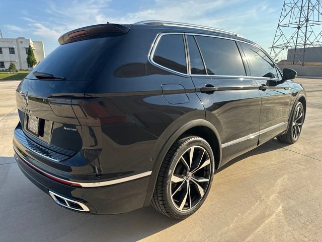 Used 2022 Volkswagen Tiguan SEL R-Line AWD/4WD image 6