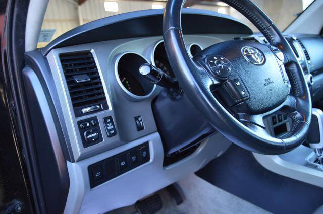 Used 2010 Toyota Sequoia Limited image 33