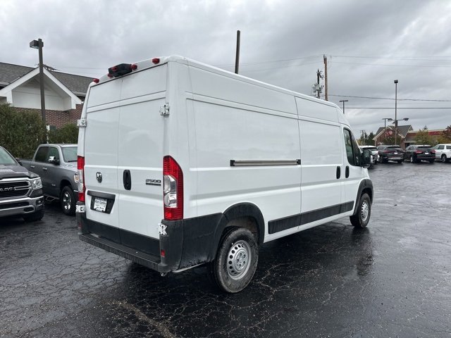 Used 2025 RAM ProMaster 2500 w/ Cold Weather Group image 7
