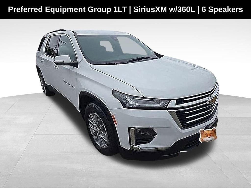 Used 2023 Chevrolet Traverse LT image 1