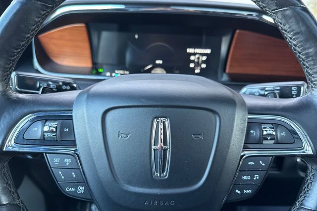 Used 2020 Lincoln Navigator L Reserve w/ Equipment Group 208A Reserve image 37