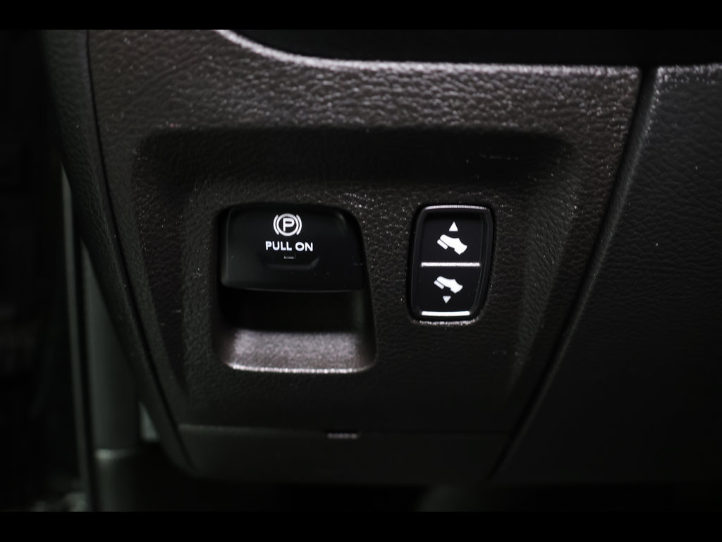 Used 2022 RAM 1500 Big Horn AWD/4WD image 29