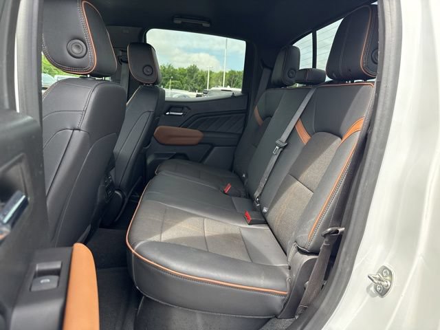 Used 2024 GMC Canyon AT4 AWD/4WD image 21