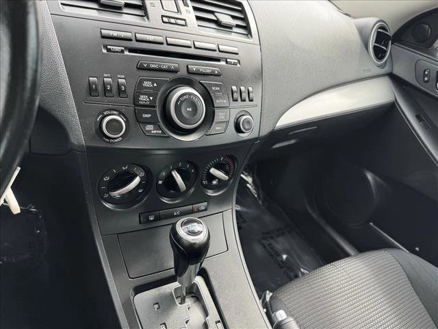 Used 2012 MAZDA MAZDA3 i Touring FWD image 14