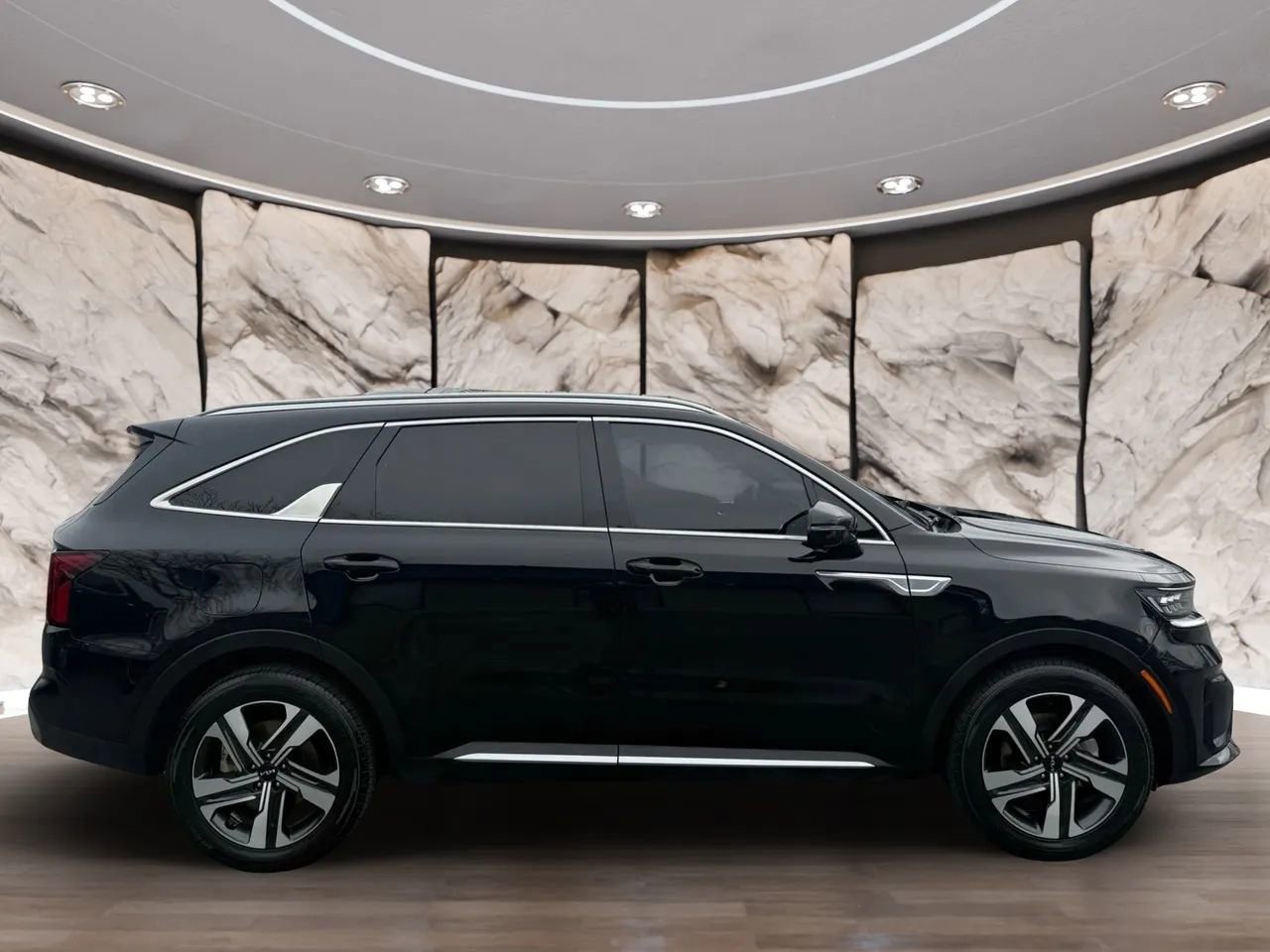 Used 2023 Kia Sorento SX Prestige image 2