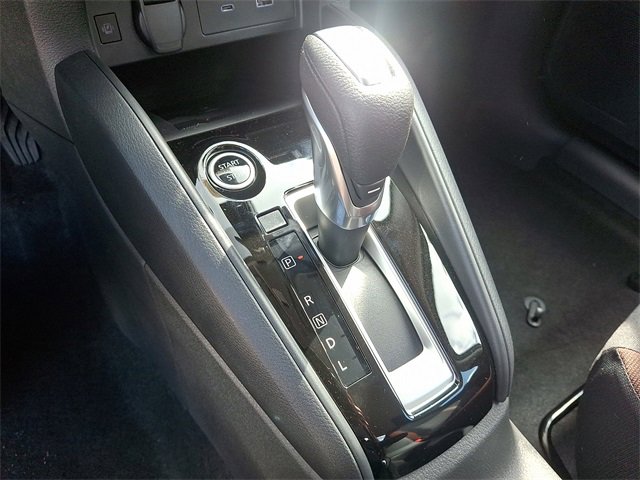 New 2025 Nissan Versa SR w/ Trunk Package image 16