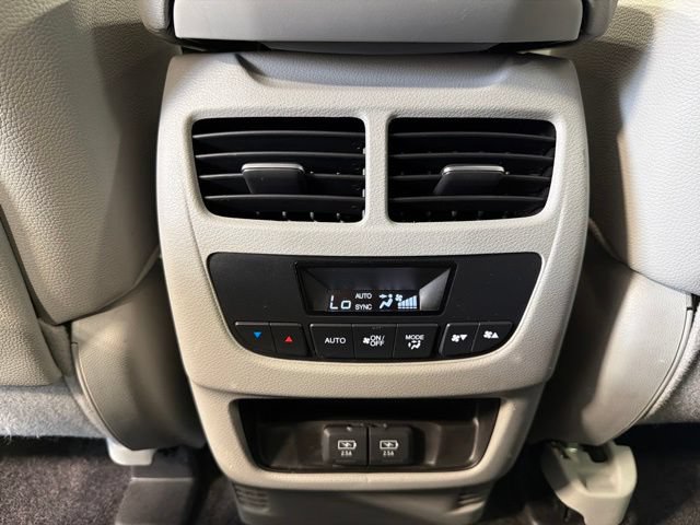 Used 2017 Acura MDX SH-AWD w/ Technology Package image 30