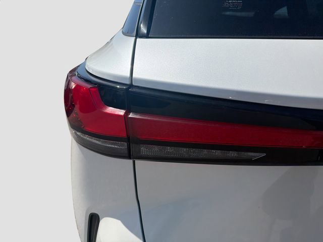 New 2026 Lexus RX 450h AWD image 10