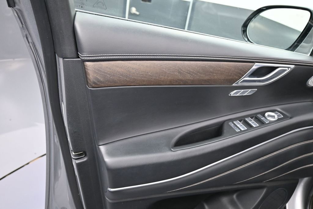 Used 2024 Genesis GV80 2.5T AWD/4WD image 12