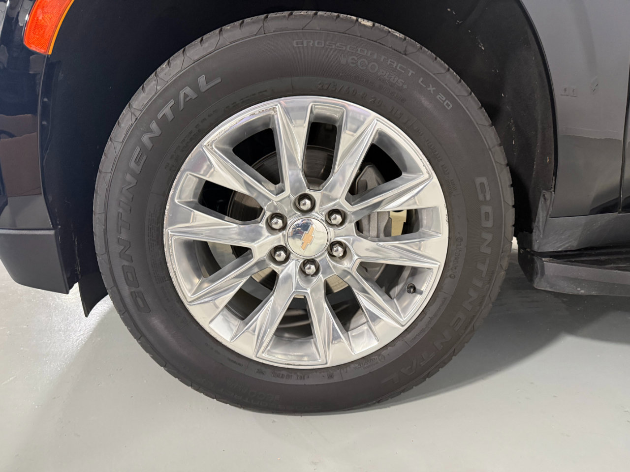 Used 2023 Chevrolet Suburban Premier image 30