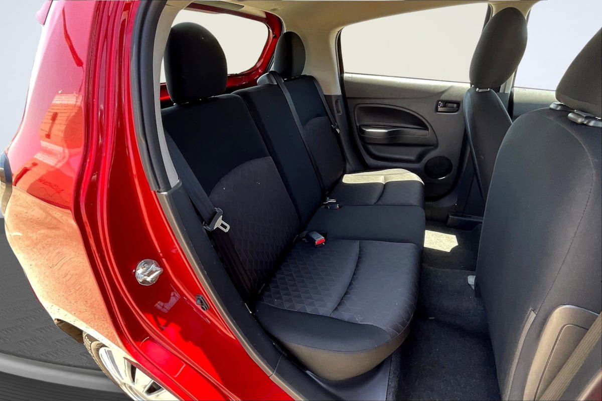 Used 2021 Mitsubishi Mirage ES image 27
