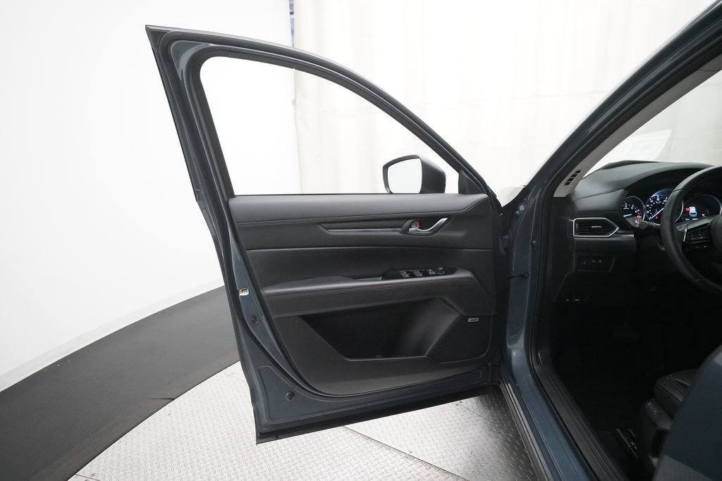 Used 2023 MAZDA CX-5 Carbon Edition image 28