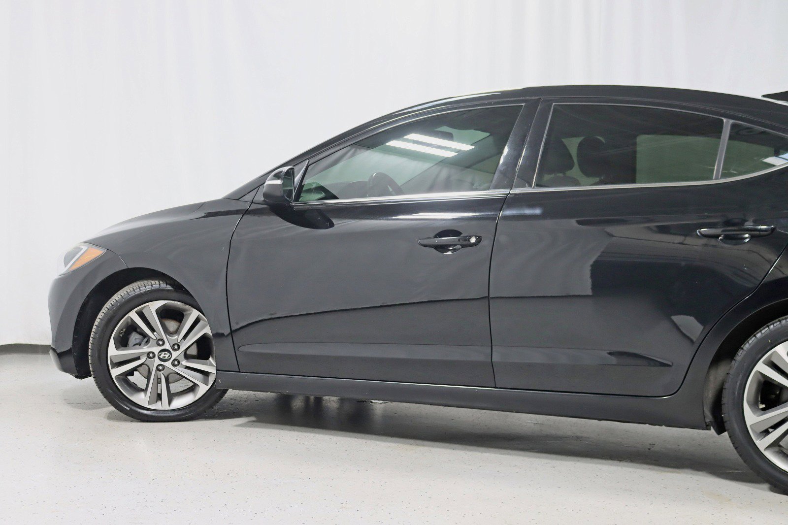 Used 2018 Hyundai Elantra Limited w/ Cargo Package FWD image 11
