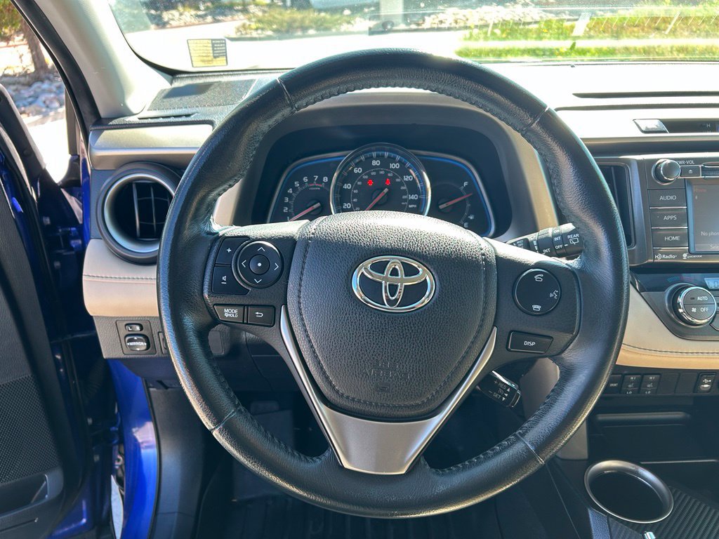 Used 2014 Toyota RAV4 Limited AWD/4WD image 9