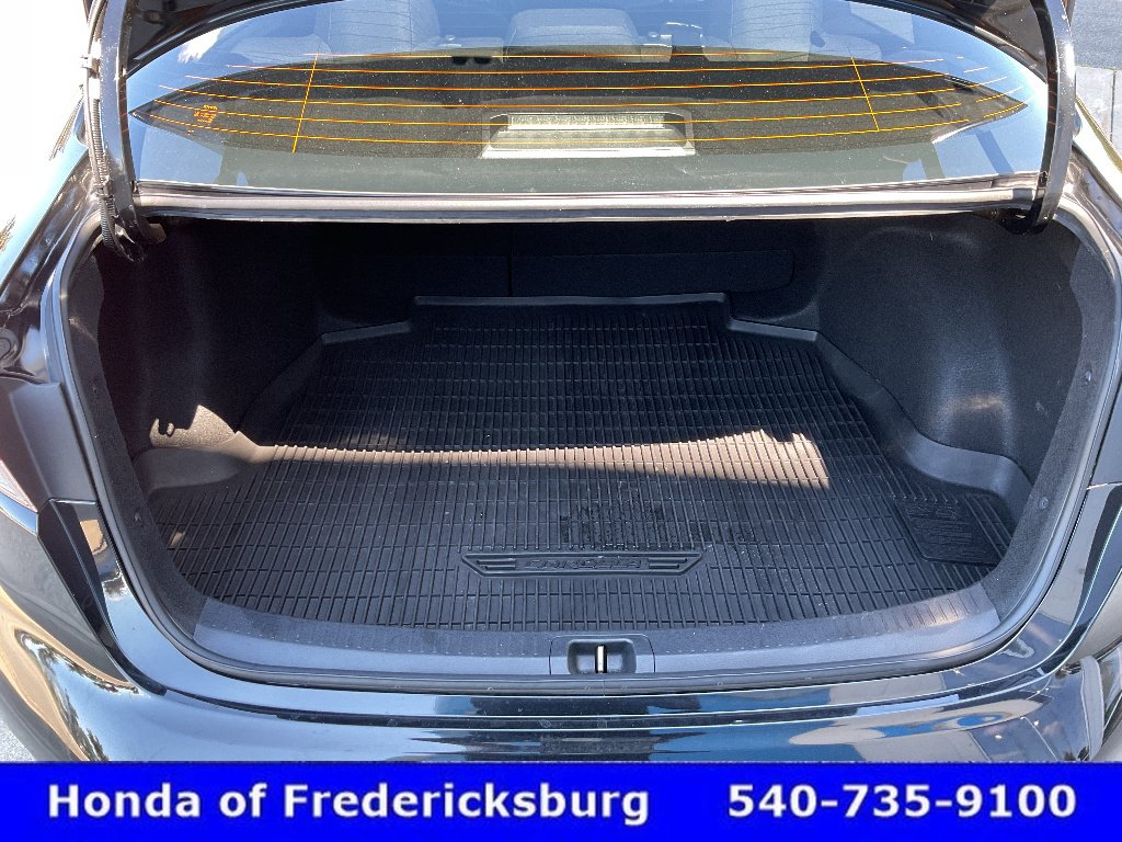 Used 2024 Toyota Corolla LE FWD image 20