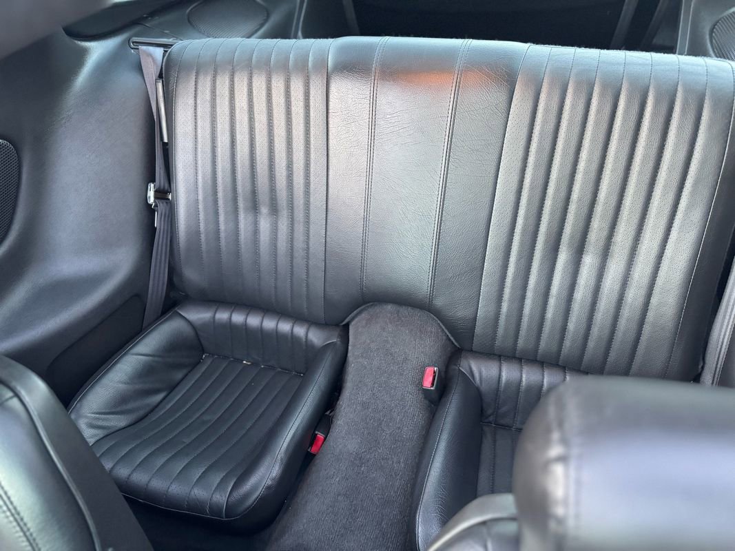 Used 2000 Pontiac Firebird Formula w/ Security Pkg image 16