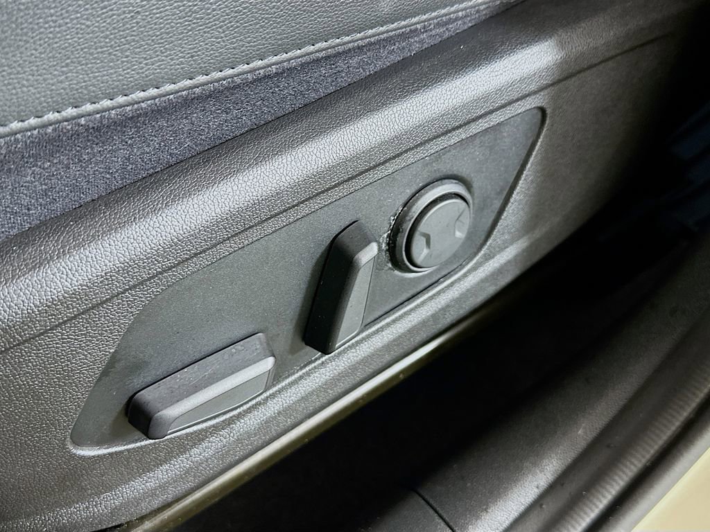 Used 2021 Kia Sorento SX Prestige image 20