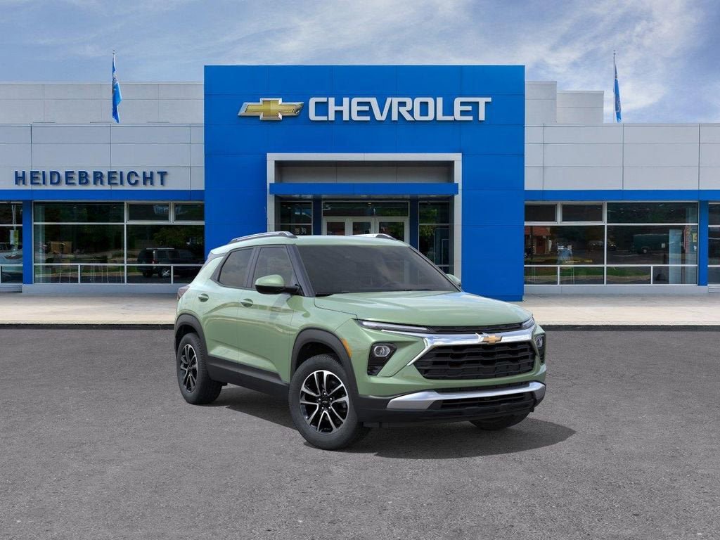 New 2026 Chevrolet TrailBlazer LT AWD/4WD image 1