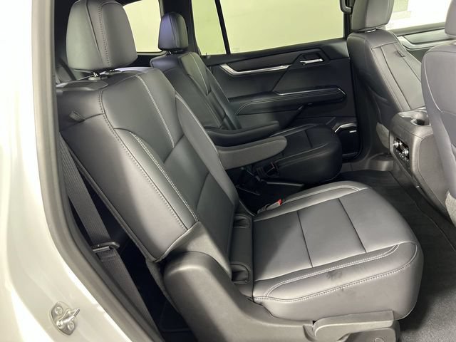 Used 2026 GMC Acadia Elevation w/ Black Edition FWD image 27