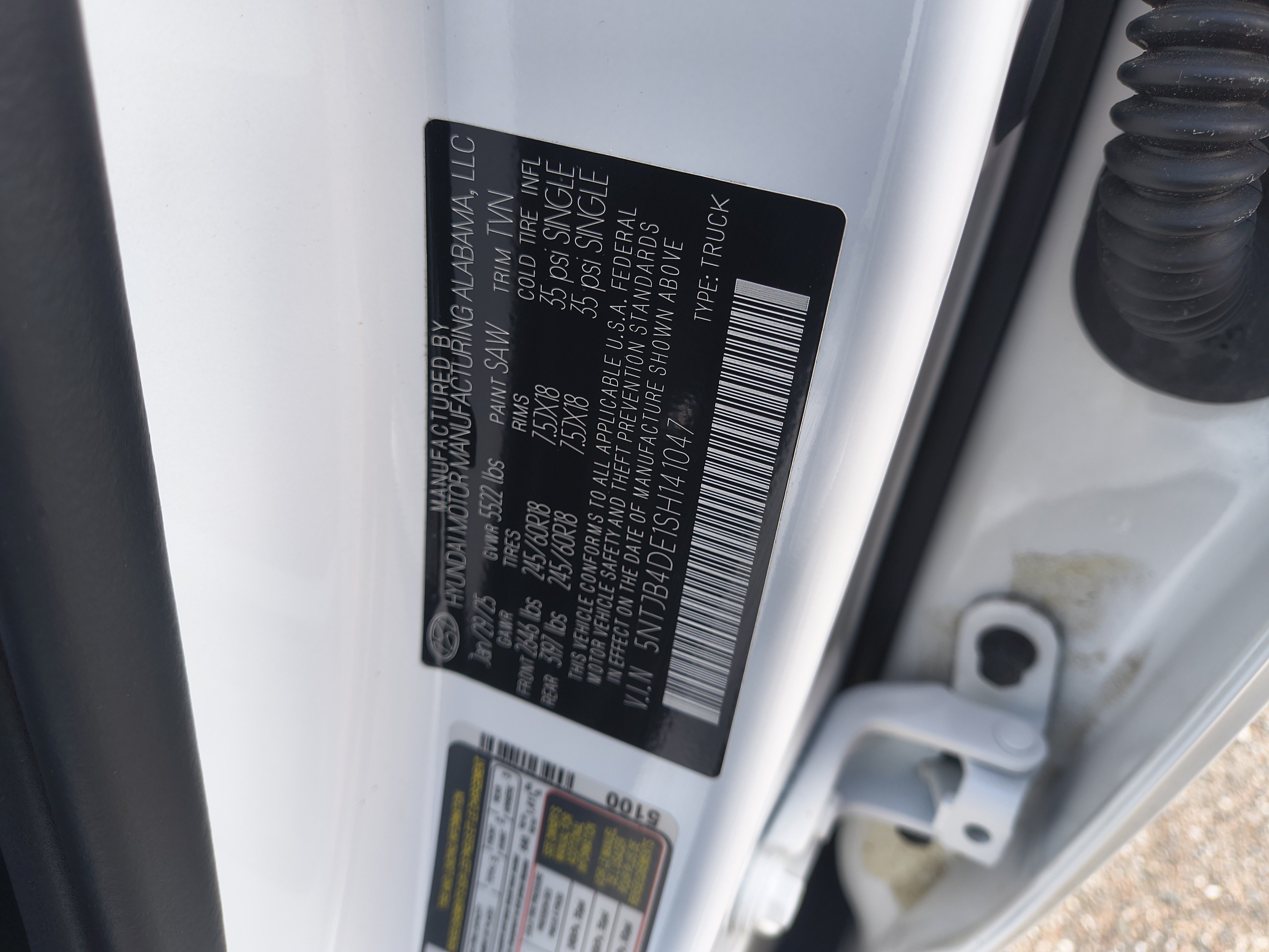 Certified 2025 Hyundai Santa Cruz SEL FWD image 31