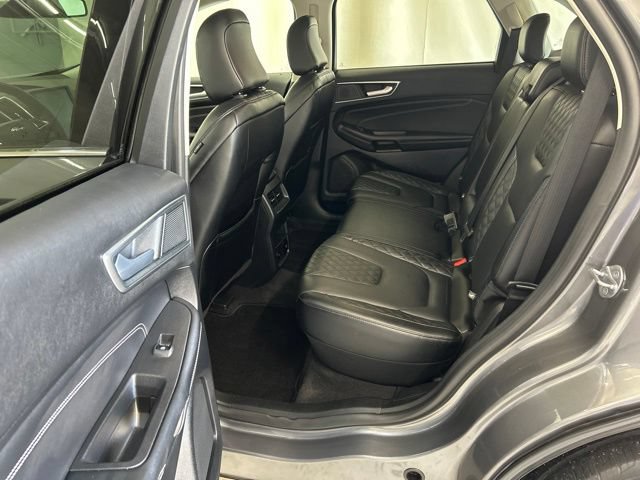 Used 2024 Ford Edge Titanium AWD/4WD image 10