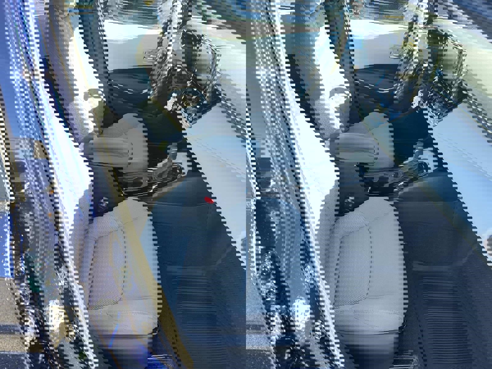 Used 2022 Toyota Corolla SE image 13