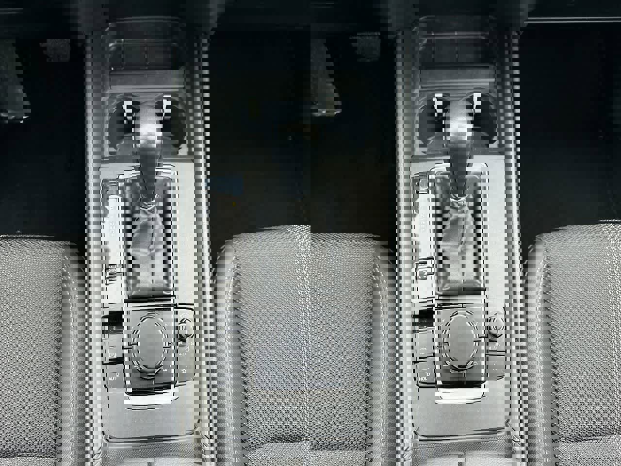 Used 2024 MAZDA CX-50 AWD 2.5 S w/ Cargo Package image 32