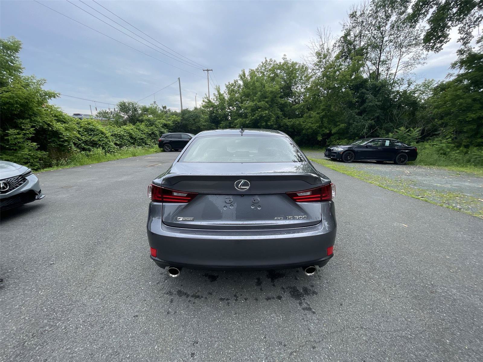 Used 2016 Lexus IS 300 AWD image 31