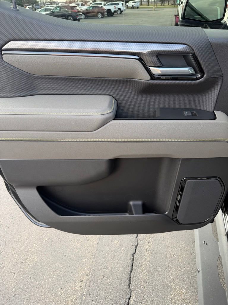 New 2026 Chevrolet Silverado 1500 ZR2 image 11