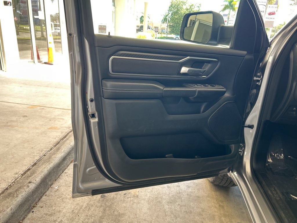 Certified 2025 RAM 1500 Big Horn AWD/4WD image 35