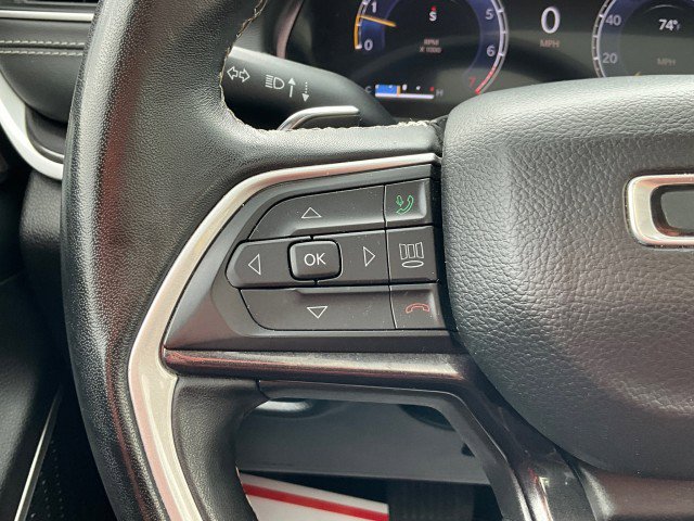 Used 2022 Jeep Grand Cherokee L Laredo w/ Luxury Tech Group I image 16