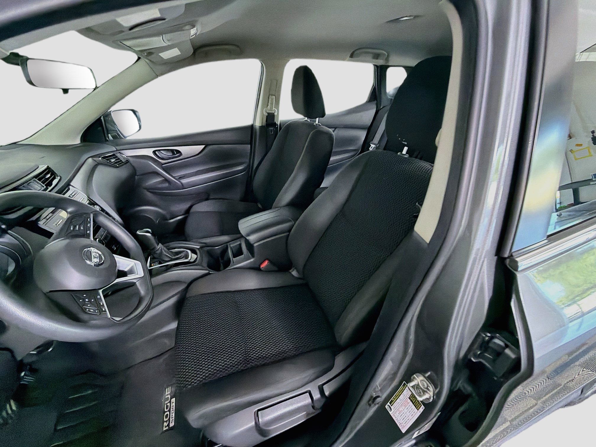 Used 2018 Nissan Rogue Sport S FWD image 13