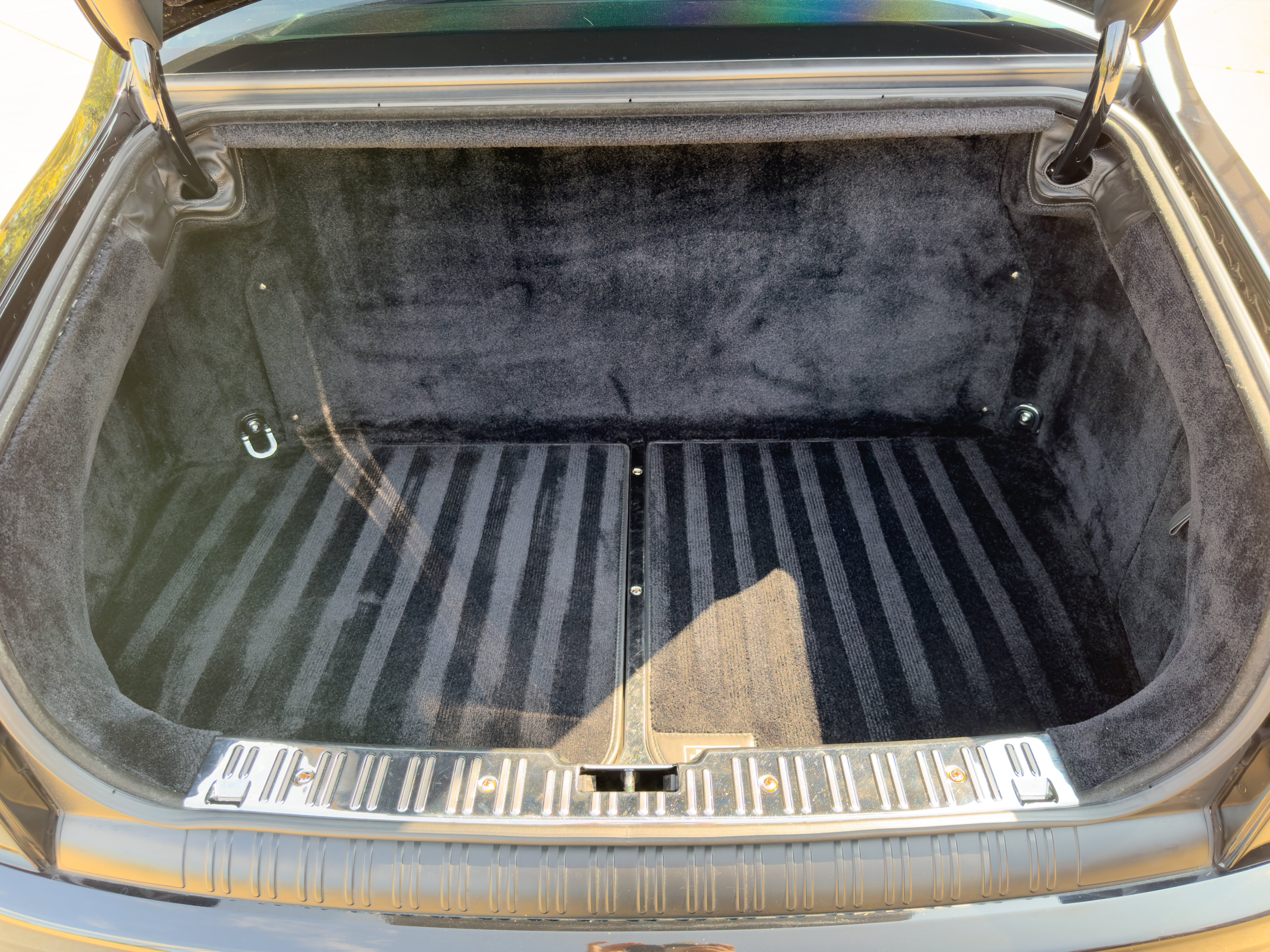 Used 2010 Rolls-Royce Phantom Sedan RWD image 23