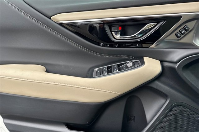 New 2025 Subaru Outback Limited image 8