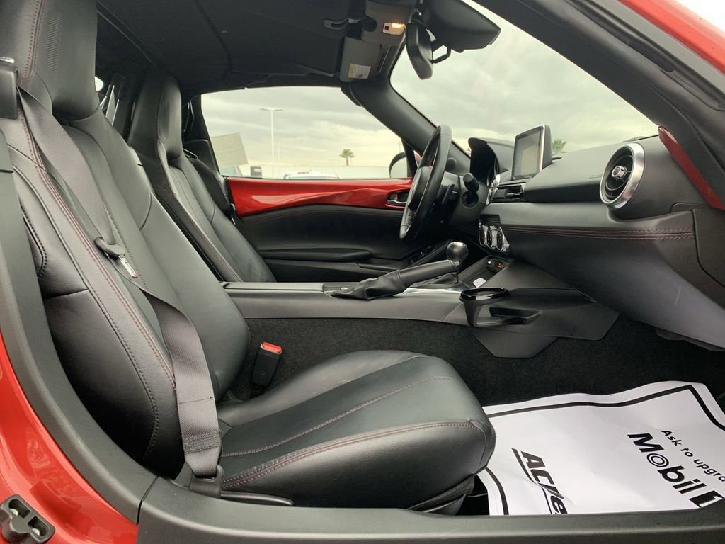 Used 2017 MAZDA MX-5 Miata RF Grand Touring image 26