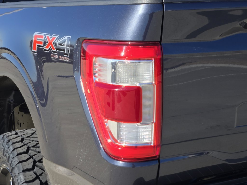 Used 2021 Ford F150 Lariat w/ Equipment Group 502A High AWD/4WD image 6