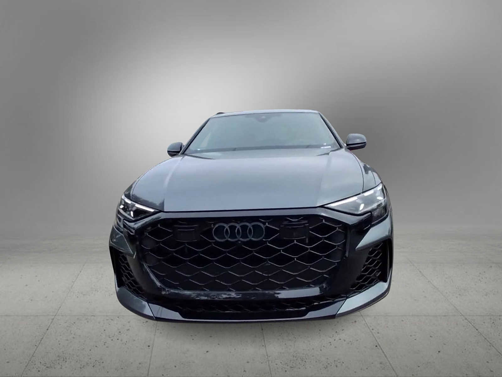 New 2025 Audi RS Q8 performance image 3