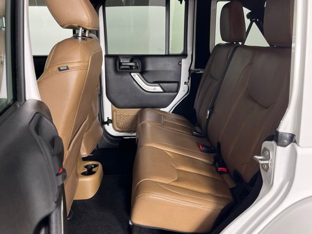 Used 2015 Jeep Wrangler Unlimited Rubicon w/ Dual Top Group image 23