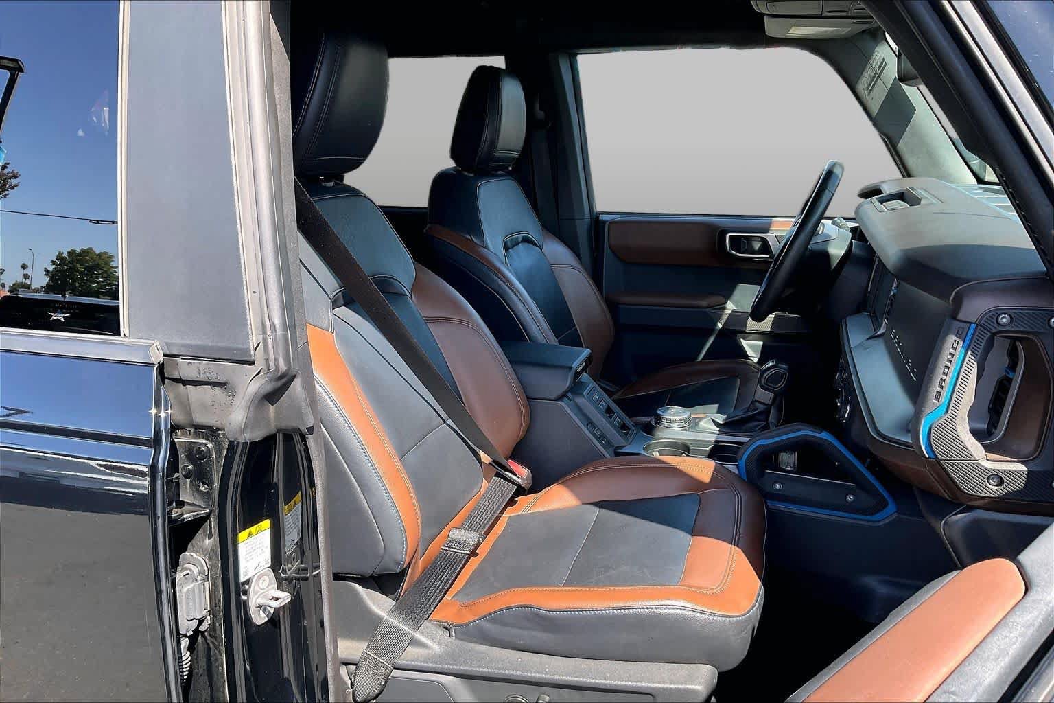 Used 2023 Ford Bronco Outer Banks AWD/4WD image 8