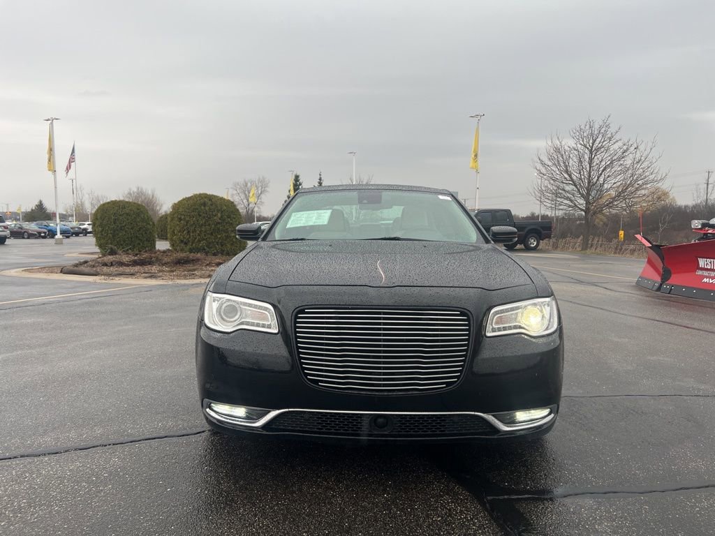 Used 2019 Chrysler 300 C w/ Sun, Sound & Nav Package image 2