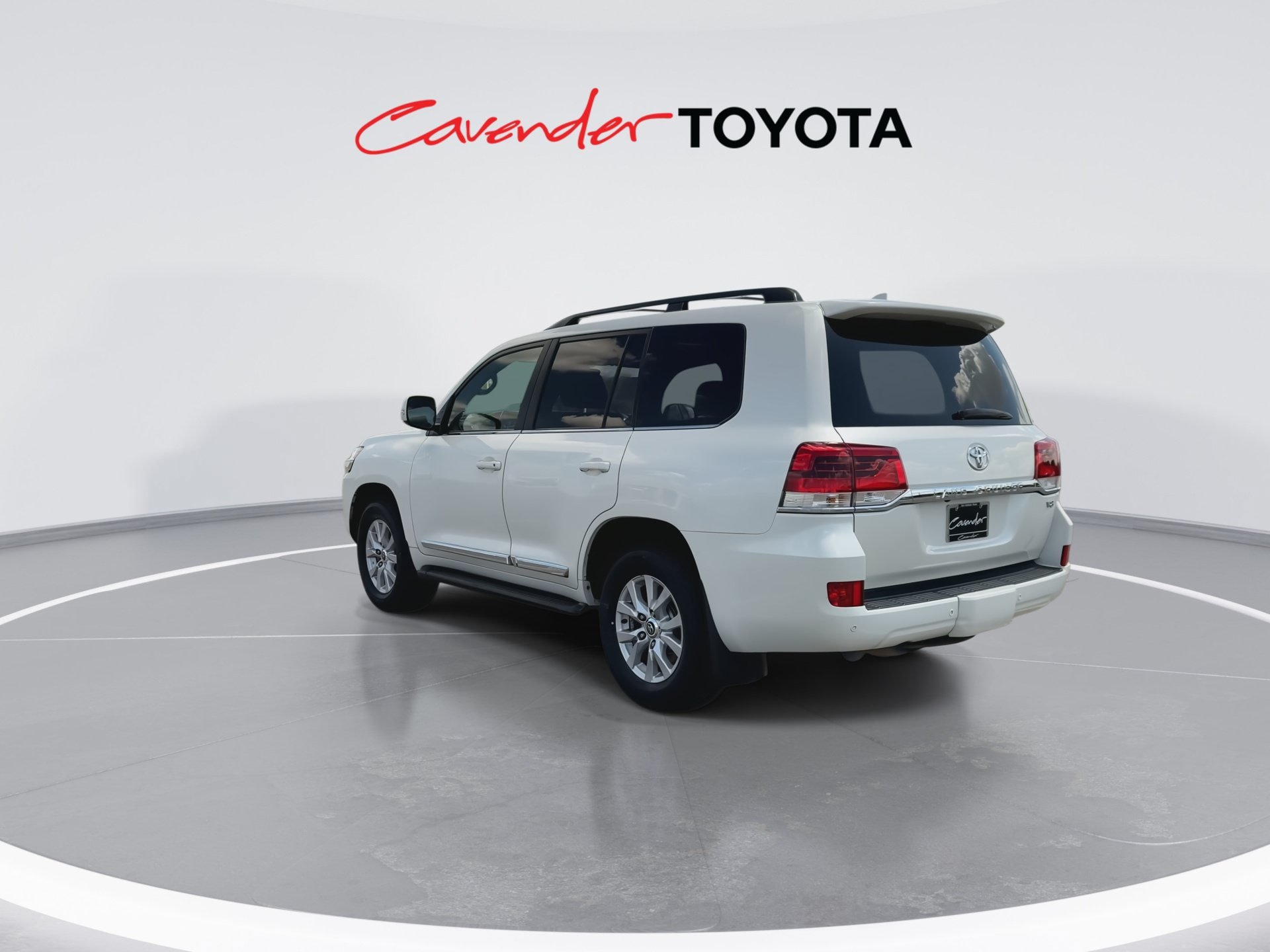 Certified 2019 Toyota Land Cruiser AWD/4WD image 6