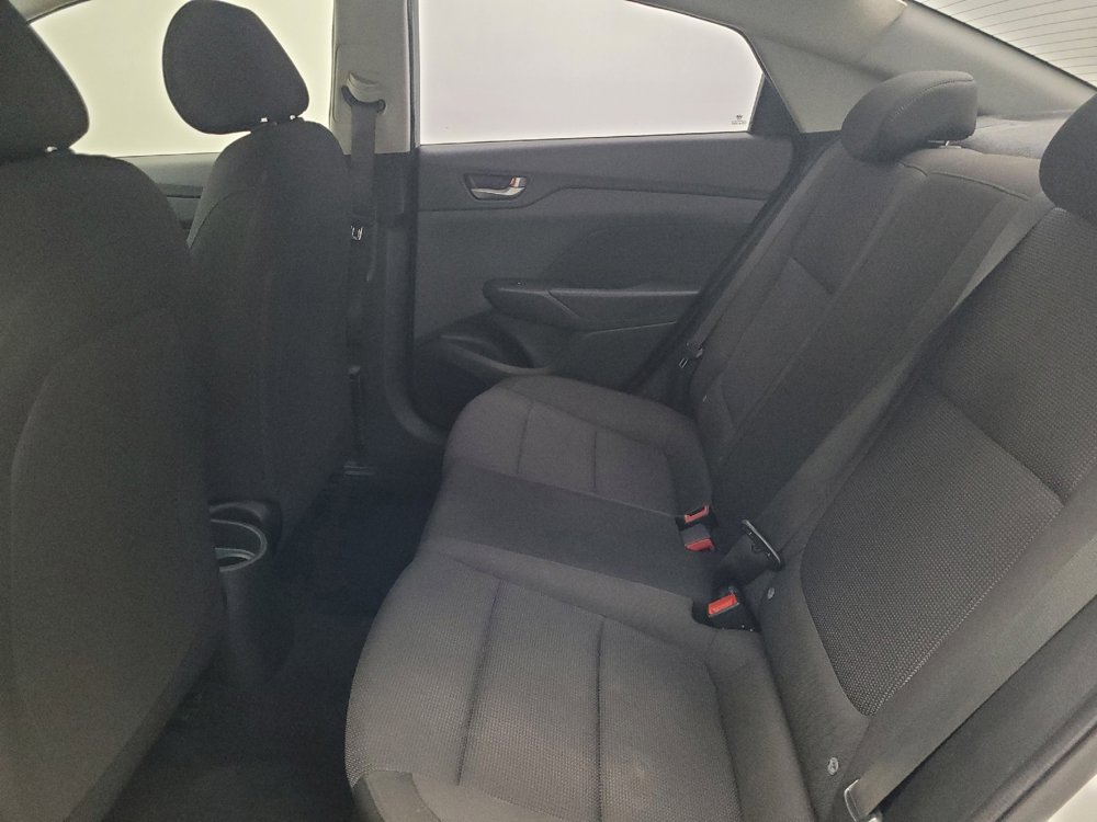 Used 2020 Hyundai Accent SE image 18