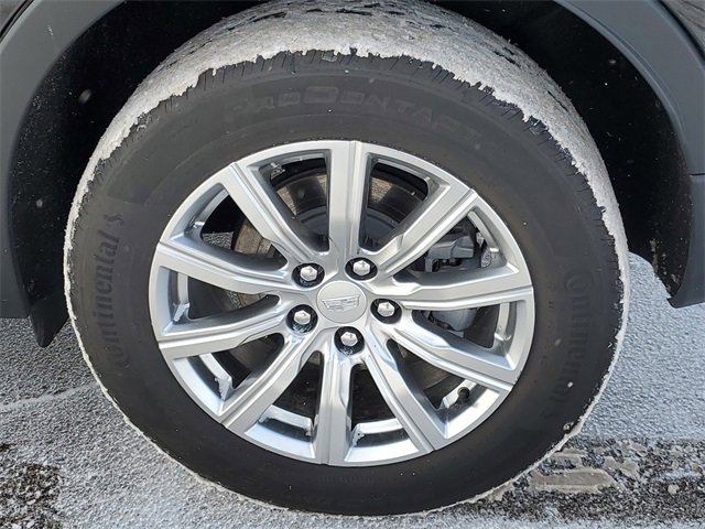 Certified 2022 Cadillac XT4 Premium Luxury w/ Safety Alert Package image 35