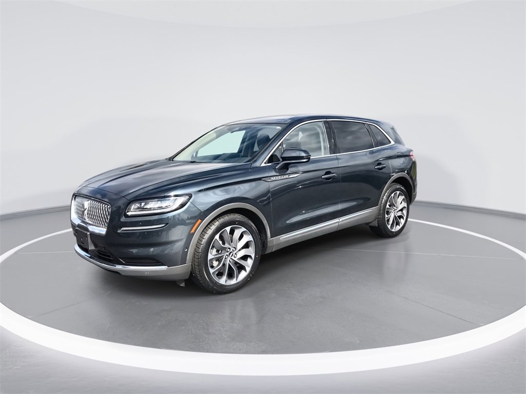 Used 2022 Lincoln Nautilus Reserve w/ Equipment Group 201A image 4