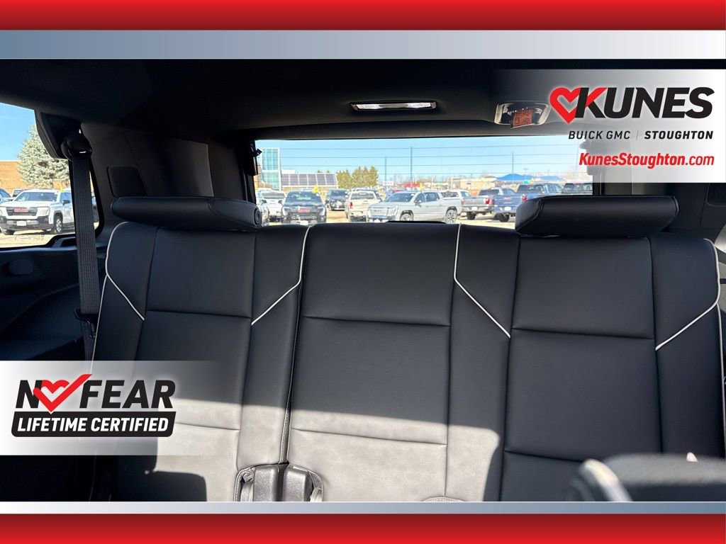 Used 2023 Cadillac Escalade Premium Luxury w/ Touring Package AWD/4WD image 32