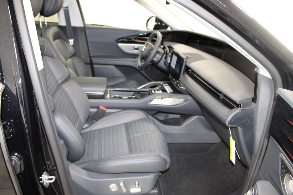 New 2026 Lincoln Nautilus Reserve AWD/4WD image 28