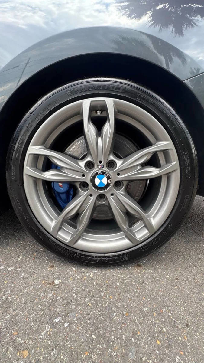 Used 2016 BMW M235i Convertible image 13