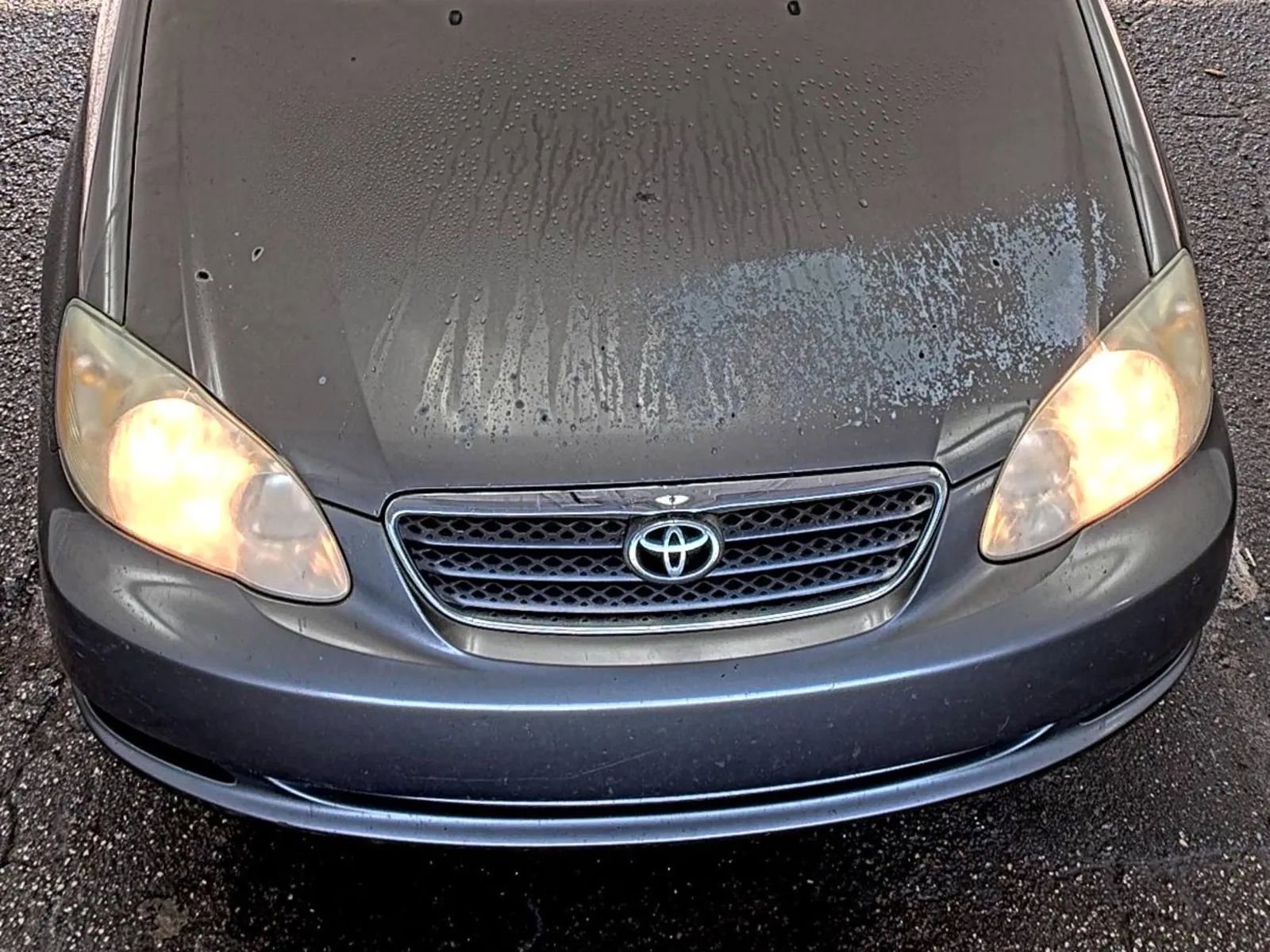 Used 2005 Toyota Corolla CE FWD image 3